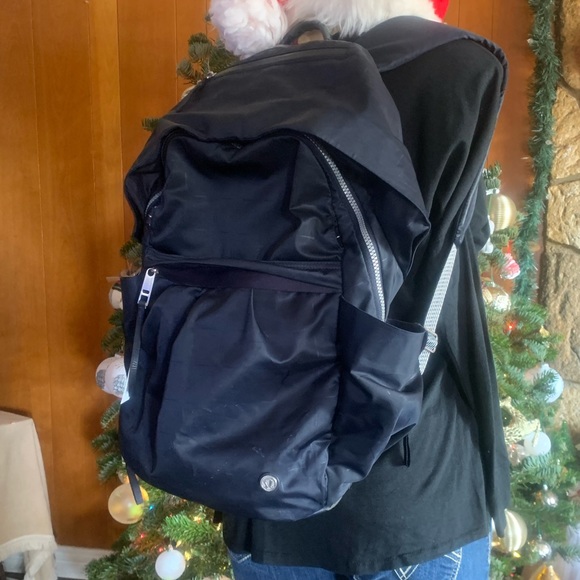 Lululemon Athletica back pack - Picture 2 of 11
